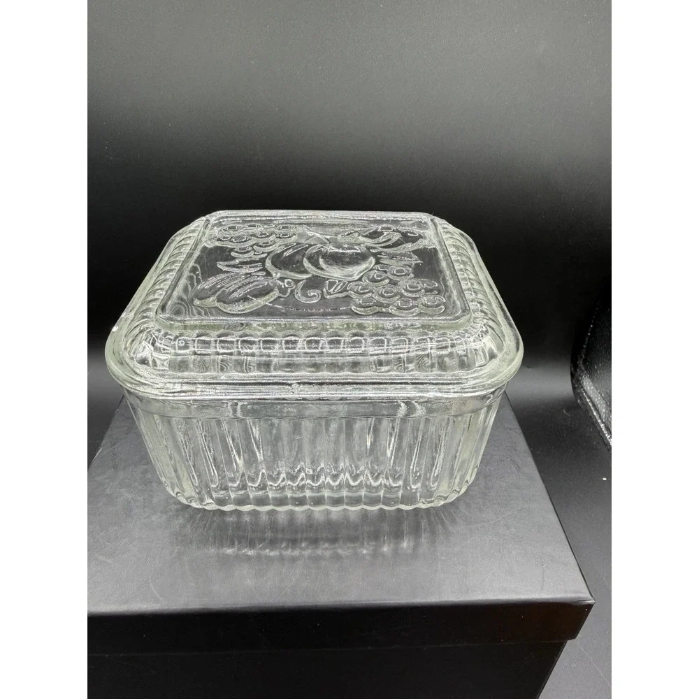 🍇Vintage Anchor Hocking Ribbed Glass Refrigerator Dish w/ Lid - Fruit Accents